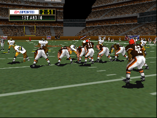 Madden NFL 2000 (USA)